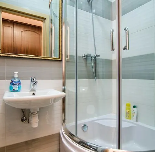 Leogrand On Doroshenka 34 * Lviv