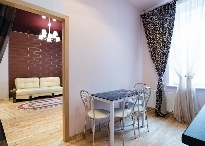 Leogrand On Doroshenka 34 Apartman